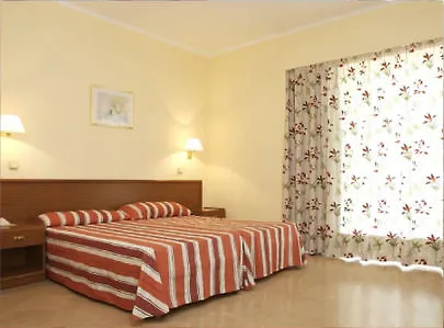 Ξενοδοχείο Terramar Καλέλα